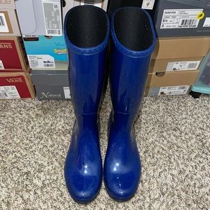 UGG rain boots